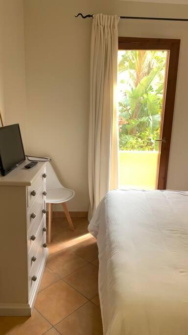 Nest House - Esclusivo Appartamento Marina Di Olbia- Mater Olbia - Beaches - Close To The Airport - Private Parking- Full Comforts - Bagian luar foto