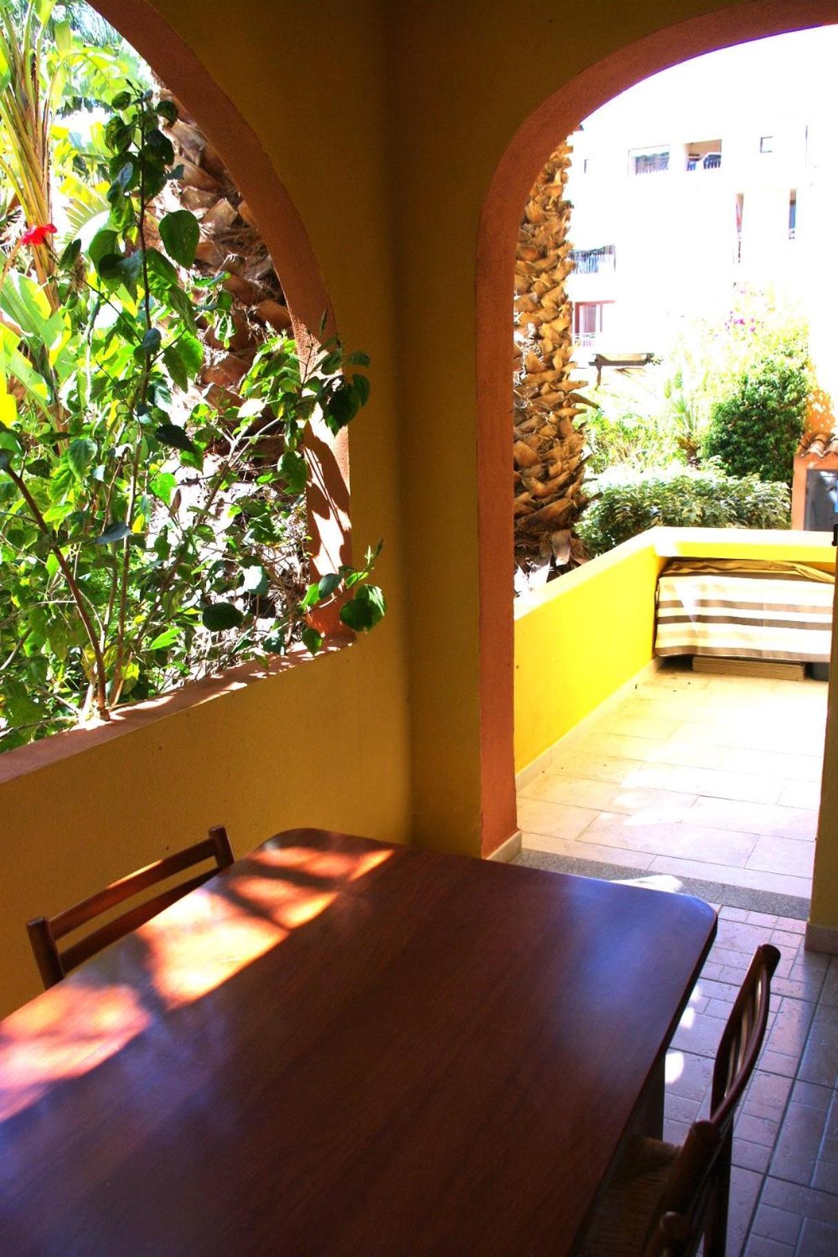 Nest House - Esclusivo Appartamento Marina Di Olbia- Mater Olbia - Beaches - Close To The Airport - Private Parking- Full Comforts - Bagian luar foto